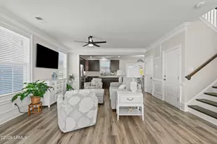 61 Hammock Oaks Cir, Hilton Head Island, SC 29926 - Photo 6