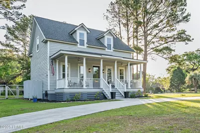 277 Pleasant Point Drive, Beaufort, SC 29907 - Photo 1