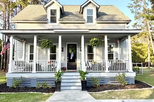 277 Pleasant Point Dr, Beaufort, SC 29907 - Photo 2