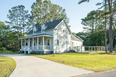 277 Pleasant Point Drive, Beaufort, SC 29907 - Photo 2