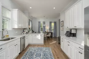 277 Pleasant Point Dr, Beaufort, SC 29907 - Photo 14