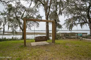 2002 Roper St, Beaufort, SC 29902 - Photo 46