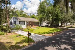 2002 Roper St, Beaufort, SC 29902 - Photo 4