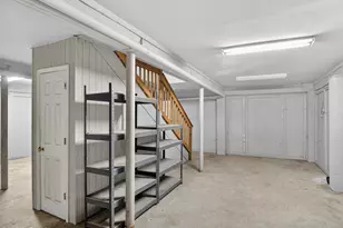 15 Pine Burr Rd E, Hilton Head Island, SC 29926 - Photo 56