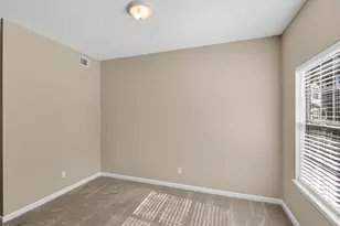 15 Pine Burr Rd E, Hilton Head Island, SC 29926 - Photo 18