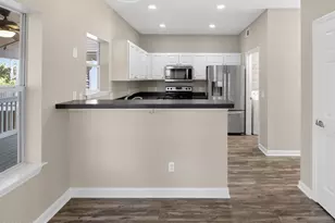 15 Pine Burr Rd E, Hilton Head Island, SC 29926 - Photo 12