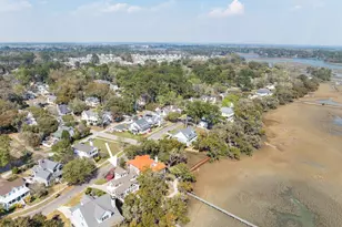 25 Petigru Dr, Beaufort, SC 29902 - Photo 6