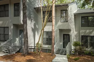 19 Lemoyne Ave, Hilton Head, SC 29928 - Photo 1