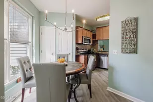 19 Lemoyne Ave, Hilton Head, SC 29928 - Photo 8