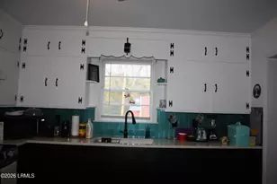 626 N Railroad Ave, Brunson, SC 29911 - Photo 14