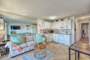 40 Folly Field Rd, Hilton Head, SC 29928 - Photo 6