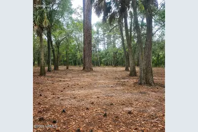 26 Lakeview Lane, Saint Helena Island, SC 29920 - Photo 14
