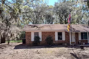 12 Bent Oak Rd, Beaufort, SC 29907 - Photo 1