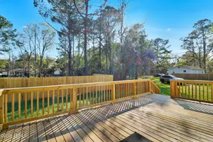 11 Burbage Ln, Beaufort, SC 29906 - Photo 4