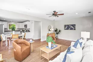 1404 Laudonniere St, Beaufort, SC 29902 - Photo 8