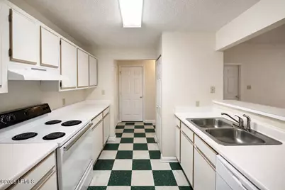 1231 Ladys Island Drive #236, Port Royal, SC 29935 - Photo 10