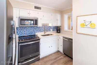 40 Folly Field Road #339, Hilton Head, SC 29928 - Photo 1