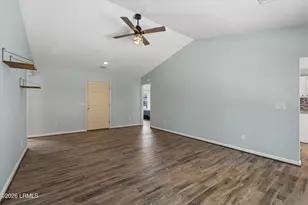 16 Star Magnolia Dr, Beaufort, SC 29907 - Photo 8