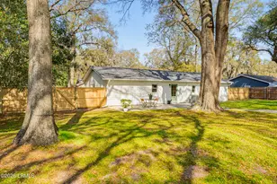 8 Blythewood Rd, Beaufort, SC 29907 - Photo 8