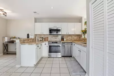 36 Sandy Pointe Drive, Bluffton, SC 29910 - Photo 10