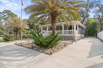 613 Arnold Drive, Beaufort, SC 29902 - Photo 2