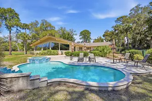 34 N Live Oak Rd, Hilton Head, SC 29928 - Photo 1