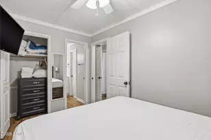 40 Folly Field Rd, Hilton Head, SC 29928 - Photo 6