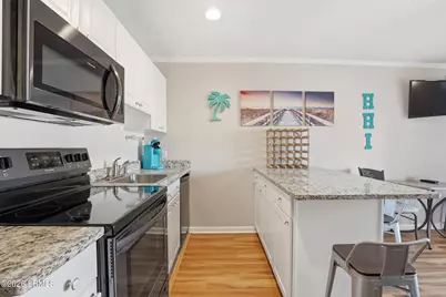 40 Folly Field Road #B114, Hilton Head, SC 29928 - Photo 12