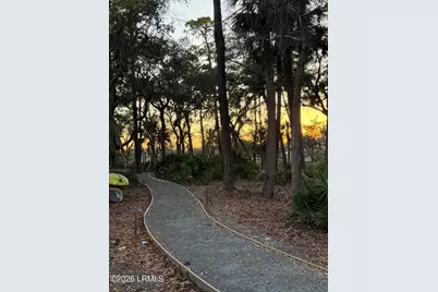 401 Islands Avenue, Beaufort, SC 29902 - Photo 12