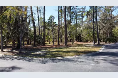 401 Islands Avenue, Beaufort, SC 29902 - Photo 12