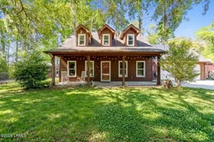 54 Brickyard Point Rd S, Beaufort, SC 29907 - Photo 4