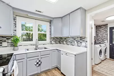 54 Brickyard Point Road S, Beaufort, SC 29907 - Photo 16