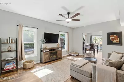 54 Brickyard Point Road S, Beaufort, SC 29907 - Photo 10