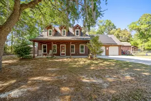 54 Brickyard Point Rd S, Beaufort, SC 29907 - Photo 2