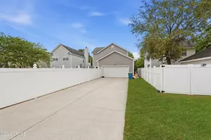 69 10th Ave, Bluffton, SC 29910 - Photo 26