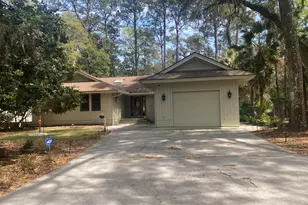 2 Sweet Gum Ln, Hilton Head Island, SC 29928 - Photo 2