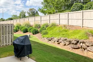 200 Button Willow St, Greer, SC 29687 - Photo 4