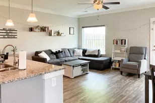 200 Button Willow St, Greer, SC 29687 - Photo 10