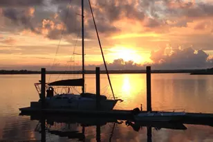 895 Ribaut Rd, Beaufort, SC 29902 - Photo 2