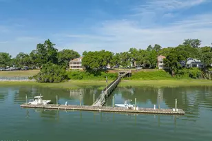 895 Ribaut Rd, Beaufort, SC 29902 - Photo 1