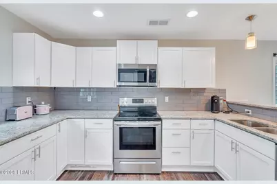 715 Sunset Circle, Beaufort, SC 29906 - Photo 10