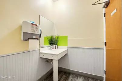 111 Ribaut Road, Beaufort, SC 29902 - Photo 32