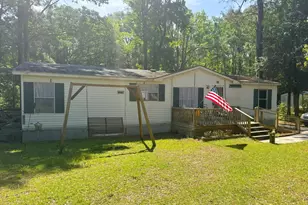 36 Clear Spring Rd, Saint Helena Island, SC 29920 - Photo 1