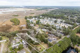 15 Sassafras Ln, Hilton Head, SC 29926 - Photo 1