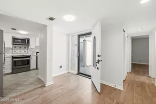 3 Marsh Harbor Dr, Beaufort, SC 29907 - Photo 2