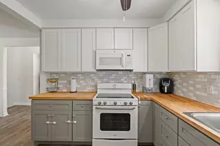 9 Chesterfield Lake Dr, Beaufort, SC 29906 - Photo 10