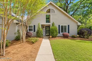 9 Chesterfield Lake Dr, Beaufort, SC 29906 - Photo 4