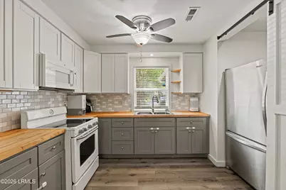 9 Chesterfield Lake Drive, Beaufort, SC 29906 - Photo 8