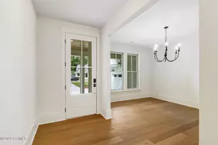 10 Oldfield Village Rd, Bluffton, SC 29909 - Photo 10