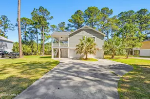35 Downing Dr, Beaufort, SC 29907 - Photo 2